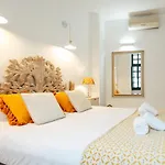 Modern And Wide- 1Bd 1Bth- Triana